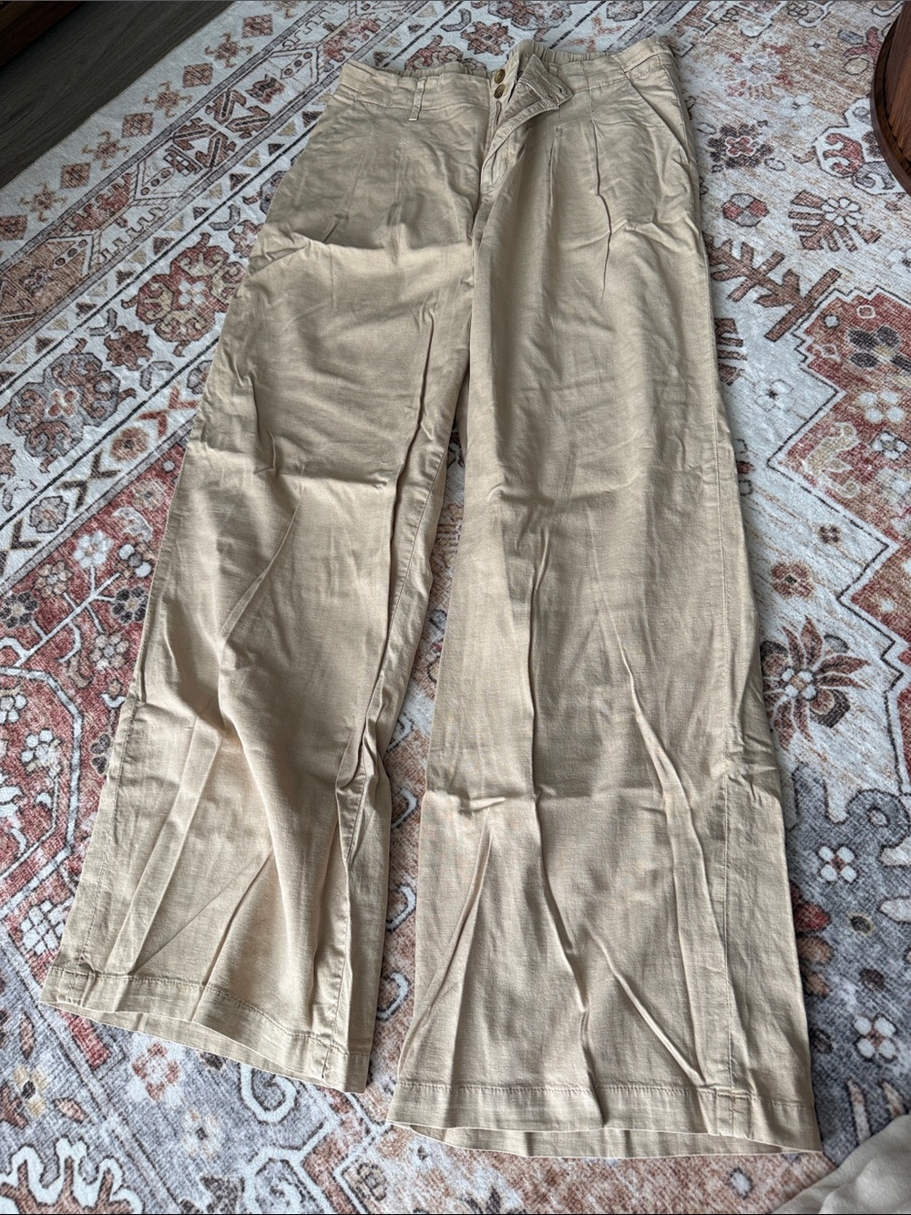 American Eagle Outfitters Tan Wide-Leg Chinos